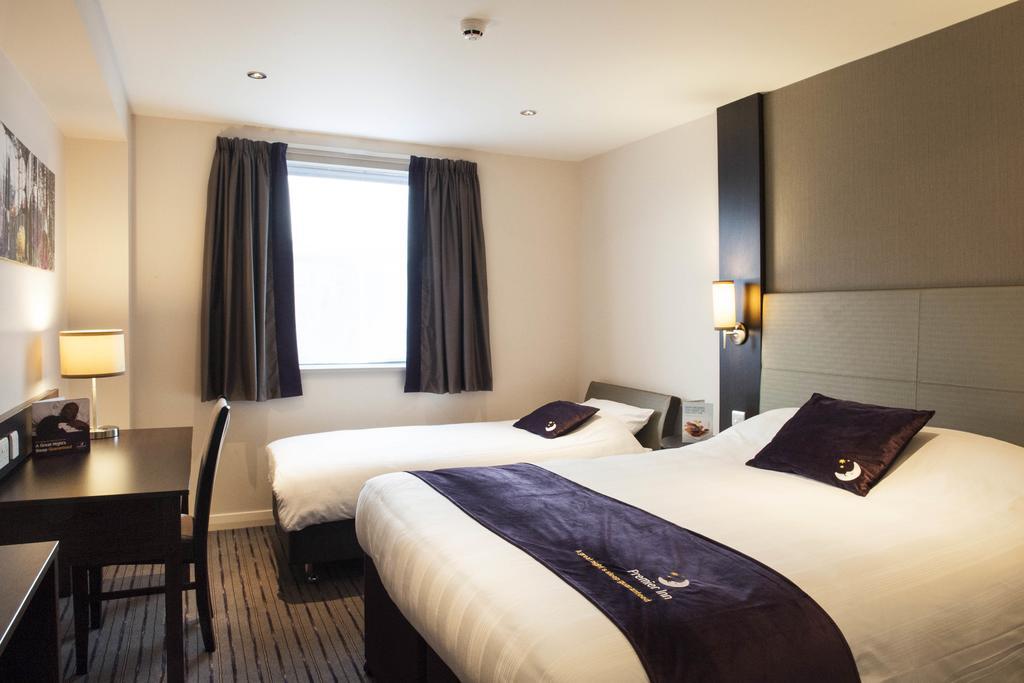 Premier Inn Harlow Zimmer foto